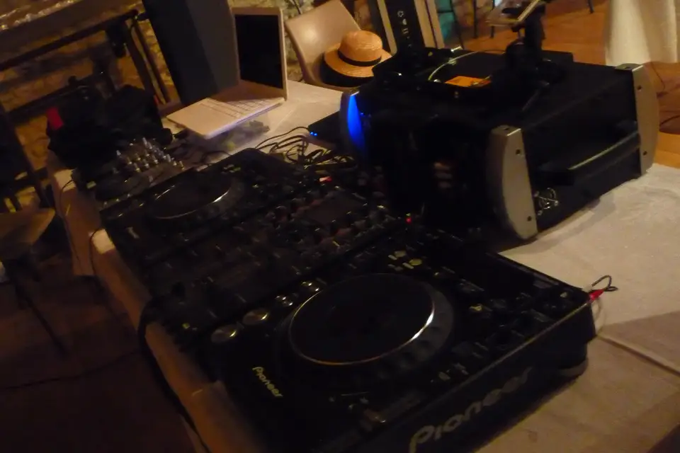 Mon Deejay — photo 6