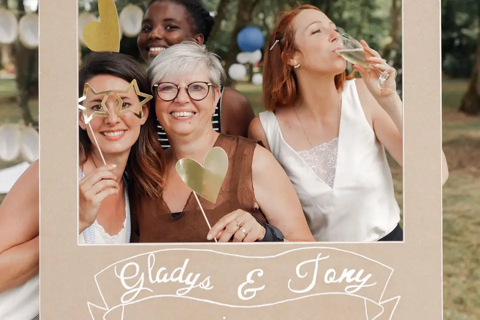 Lovely Day - Photobooth Wood — photo 6