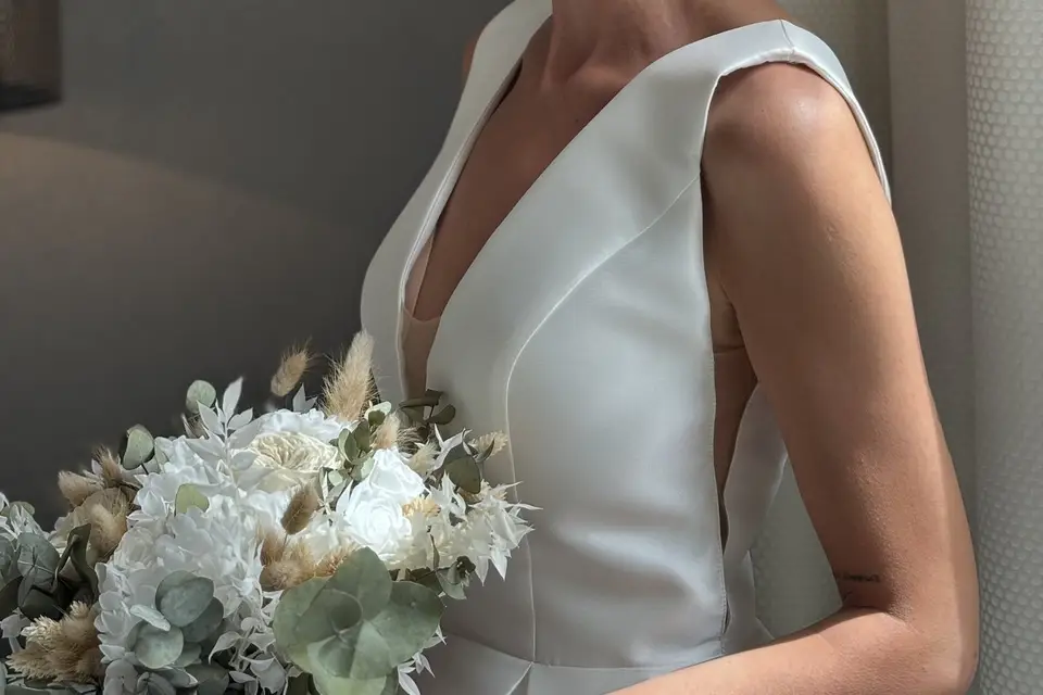 Hemmie Makeup Artist