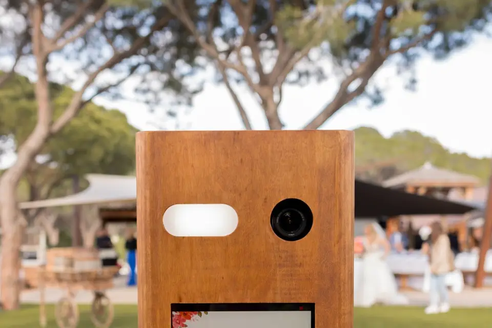 Moody Photobooth — photo 4