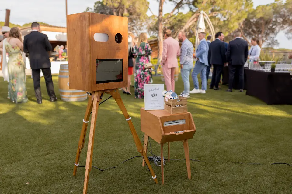 Moody Photobooth — photo 2