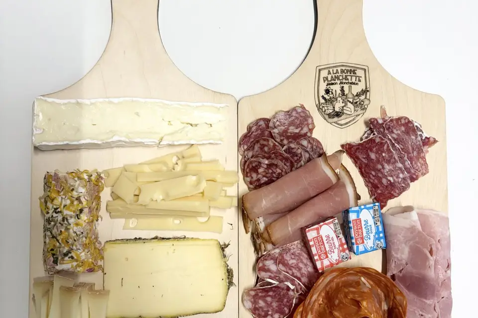 À la Bonne Planchette