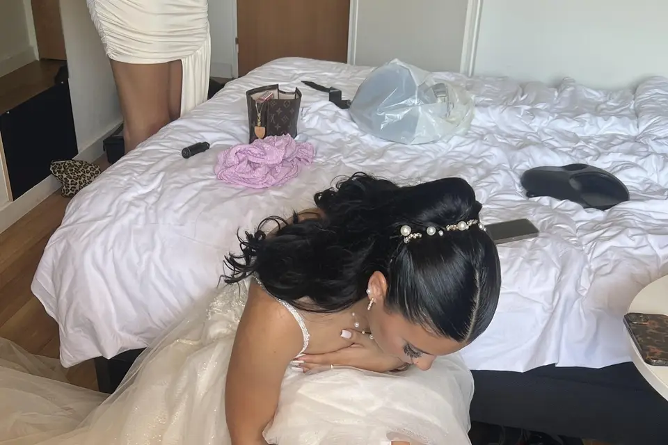 Carolyne hairstylist & make up artist — photo 2