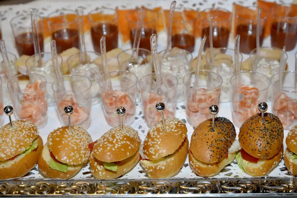 Victoria Hall — photo 6