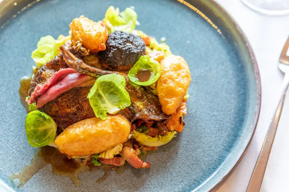 Victoria Hall — photo 5