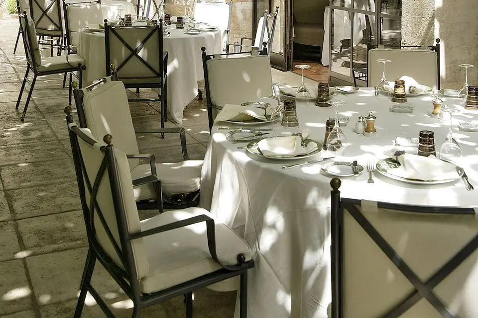 Oustau De Baumaniere — photo 2