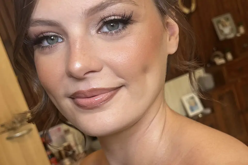 Olivia Can Artistry — photo 1