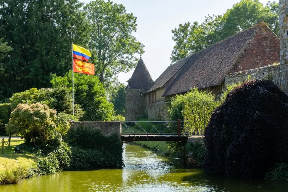 Le Château du Blanc Buisson — photo 1