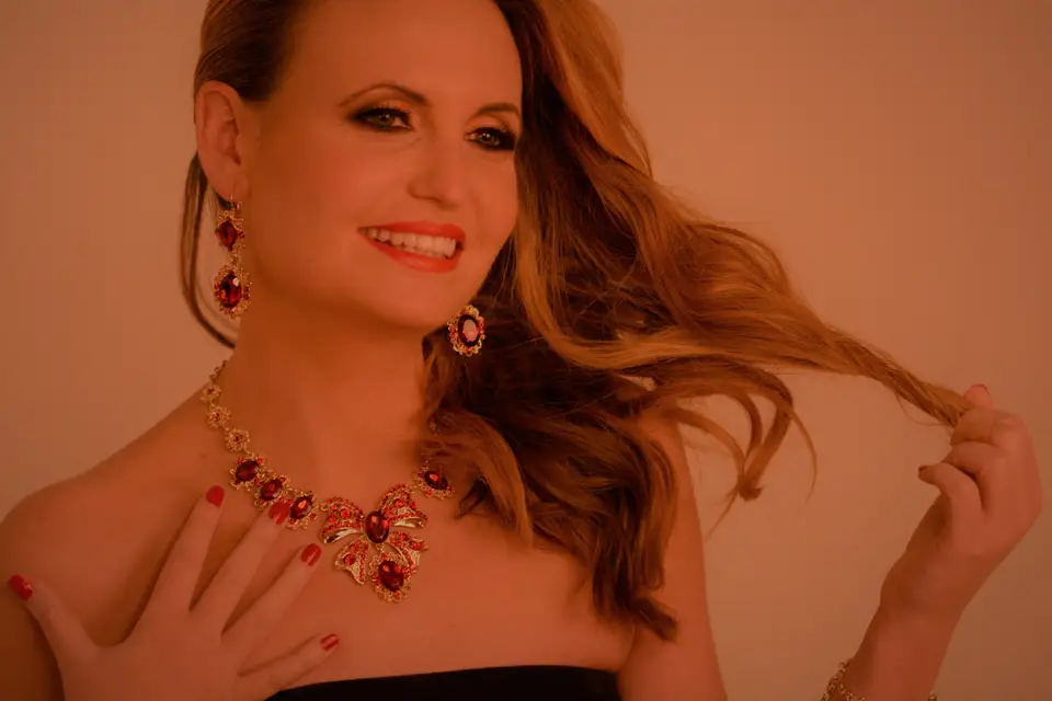 Backstage Beauty Group — photo 6