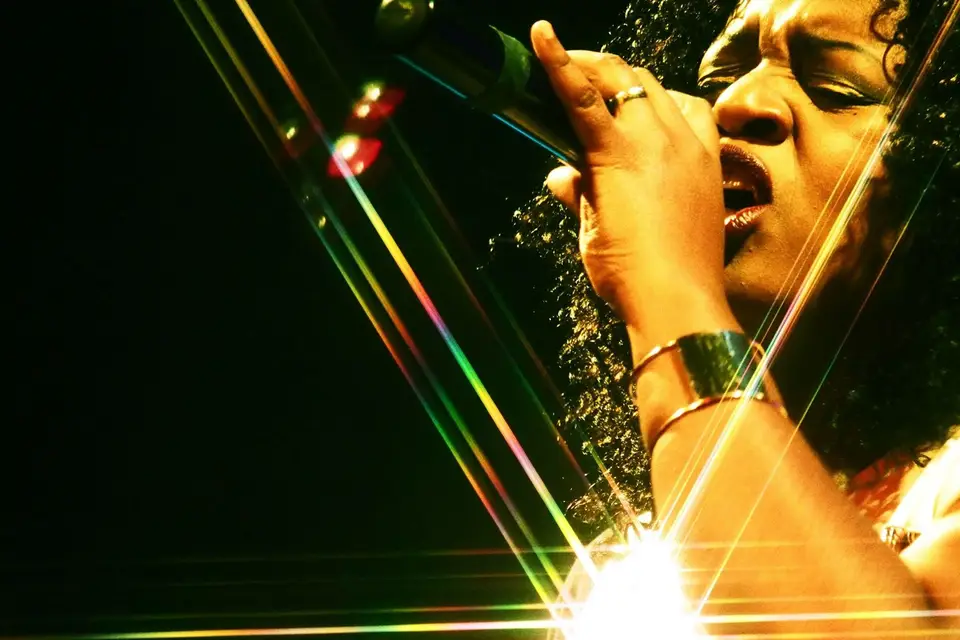 Menoosha & band — photo 6