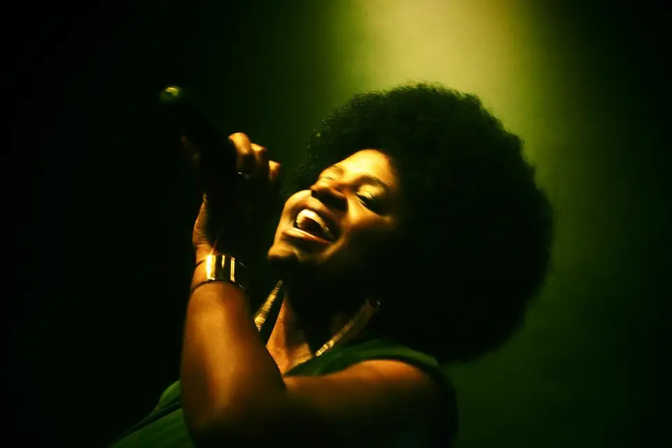 Menoosha & band — photo 3