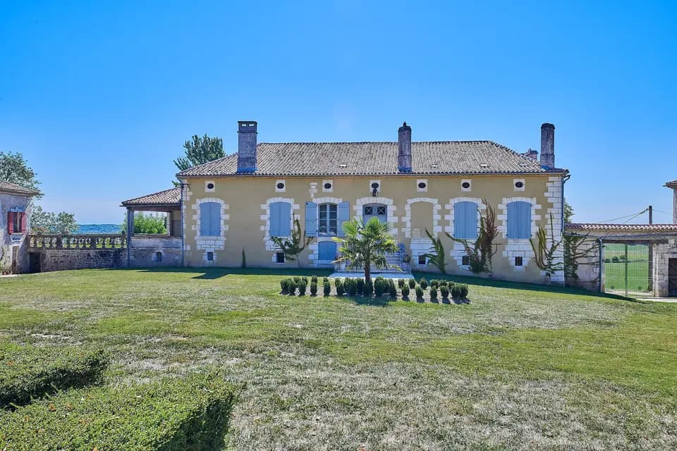 Pavillon Saint Michel — photo 2