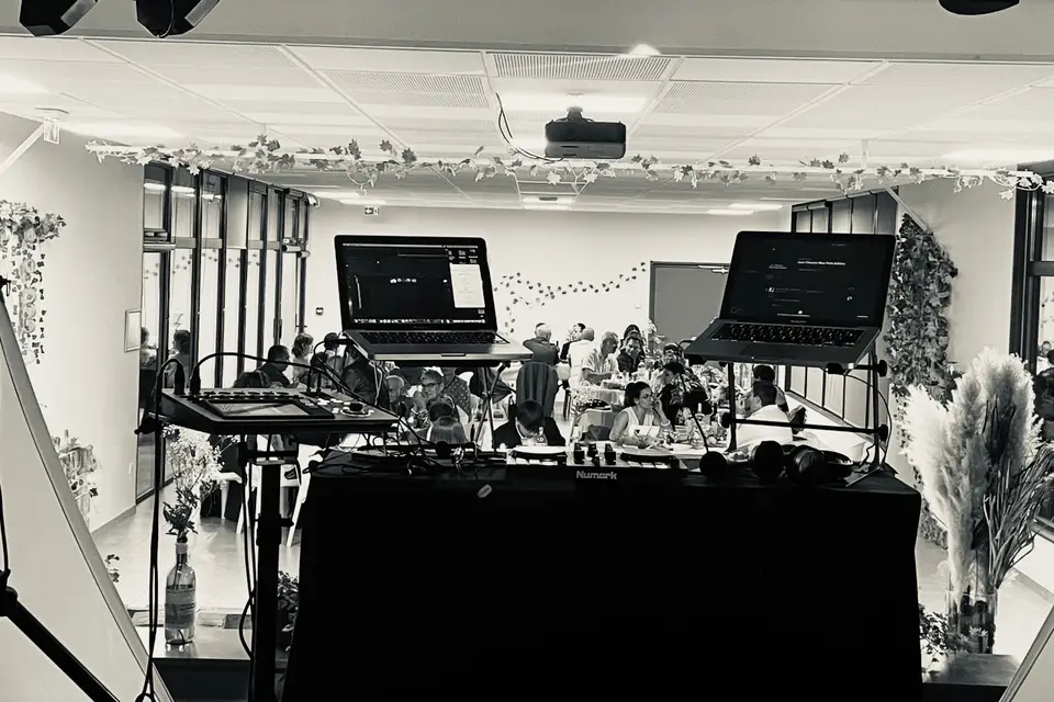 Dance Music — photo 7