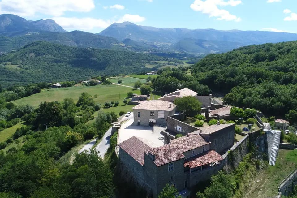 Château du Poët-Célard