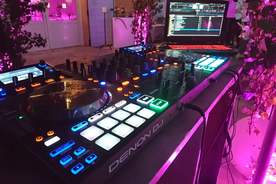 LR Music DJ — photo 1