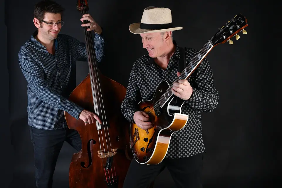 Papa Jive — photo 1