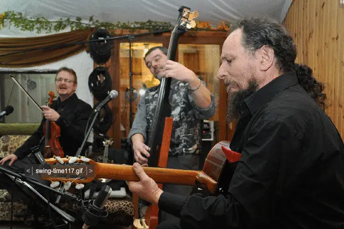 Swing Time — photo 1