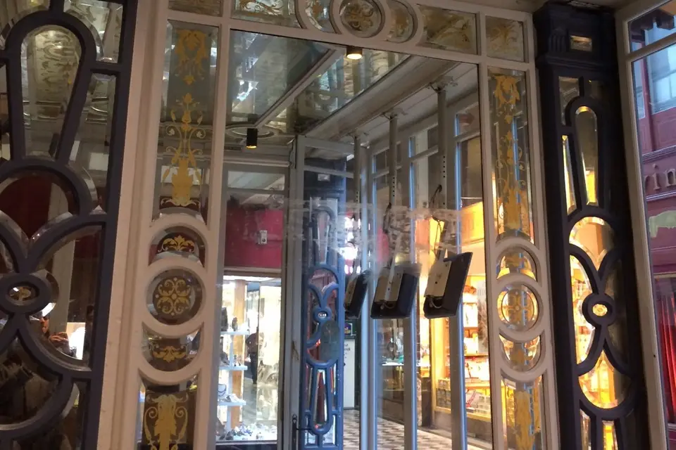 Salon des Miroirs — photo 6