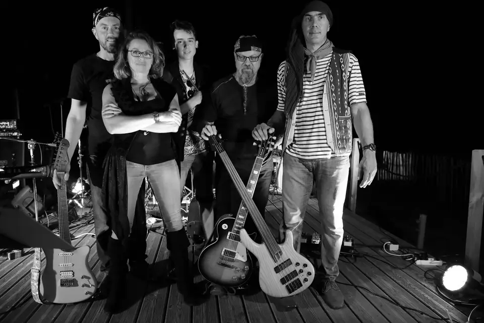 The BrokenArms — photo 7