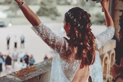 On the wedding road — photo 1