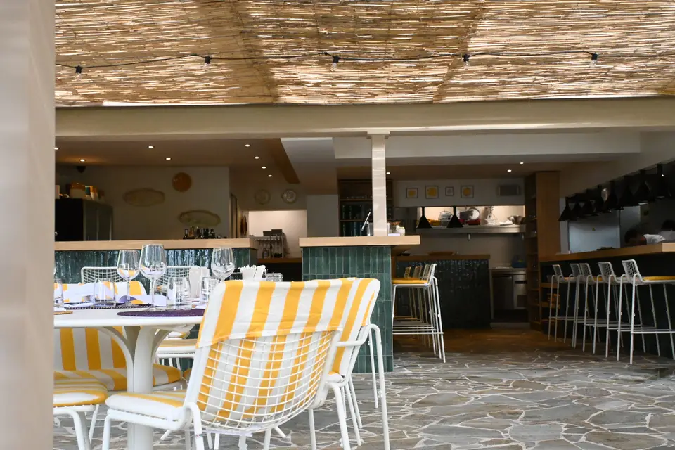 Hôtel Restaurants Le Provençal — photo 5