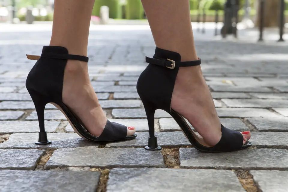 Heelbuddies — photo 1