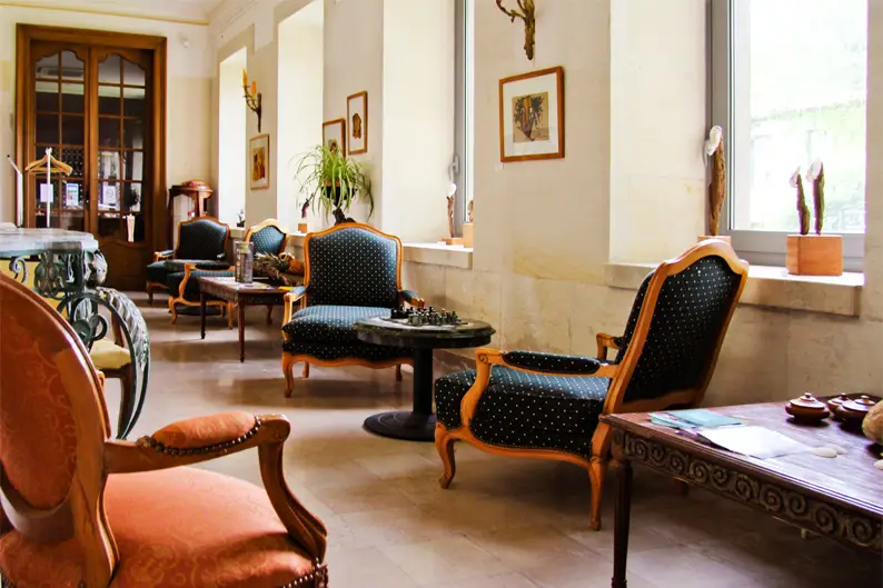 Apostrophe — photo 2