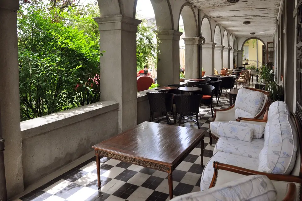 Apostrophe — photo 8