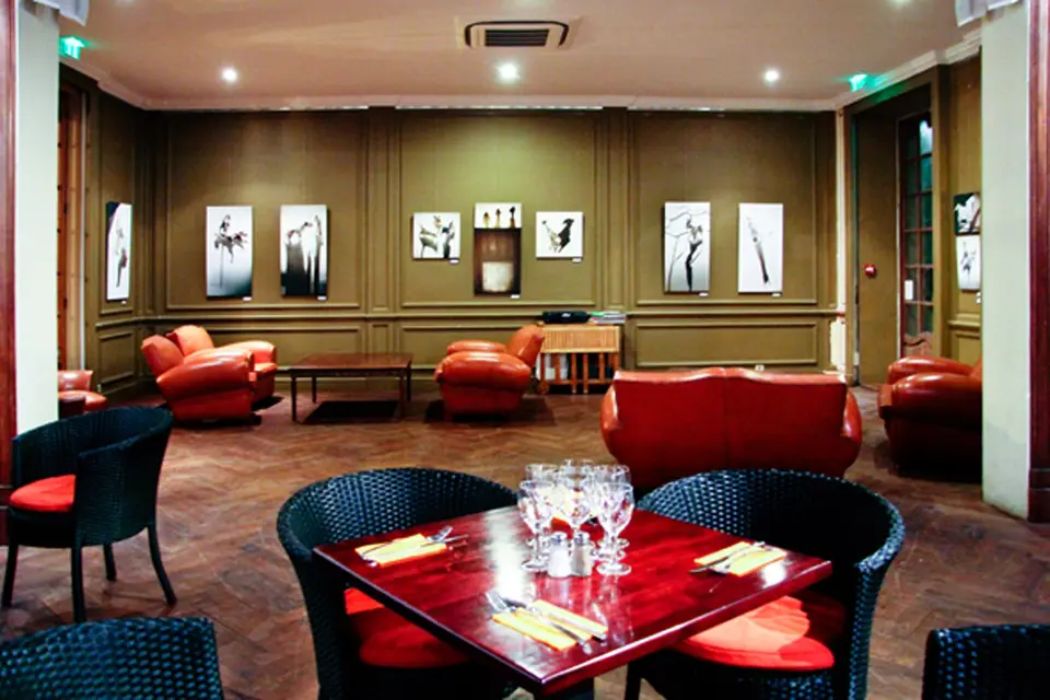 Apostrophe — photo 3