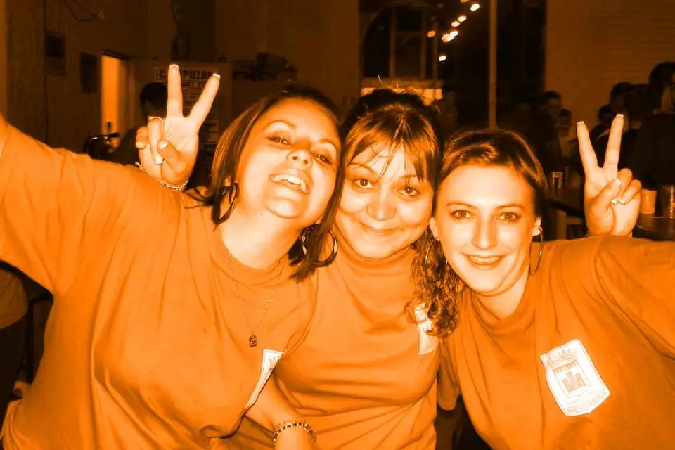 Black and White — photo 6