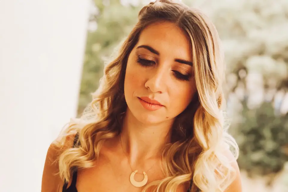 Lou Makeup Artist — photo 4