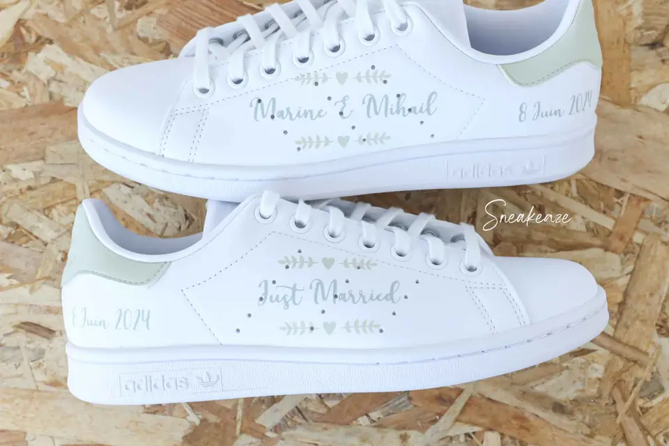 Sneakeaze Customs — photo 2