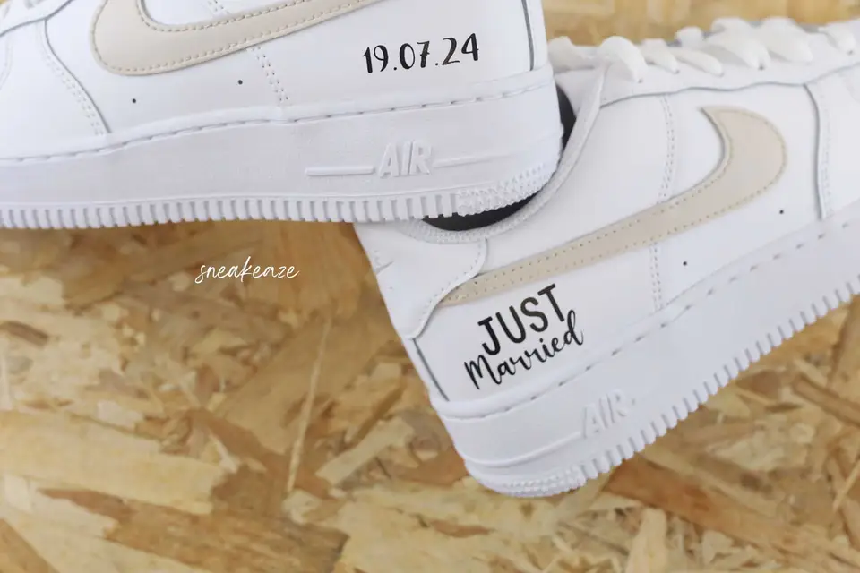 Sneakeaze Customs — photo 7