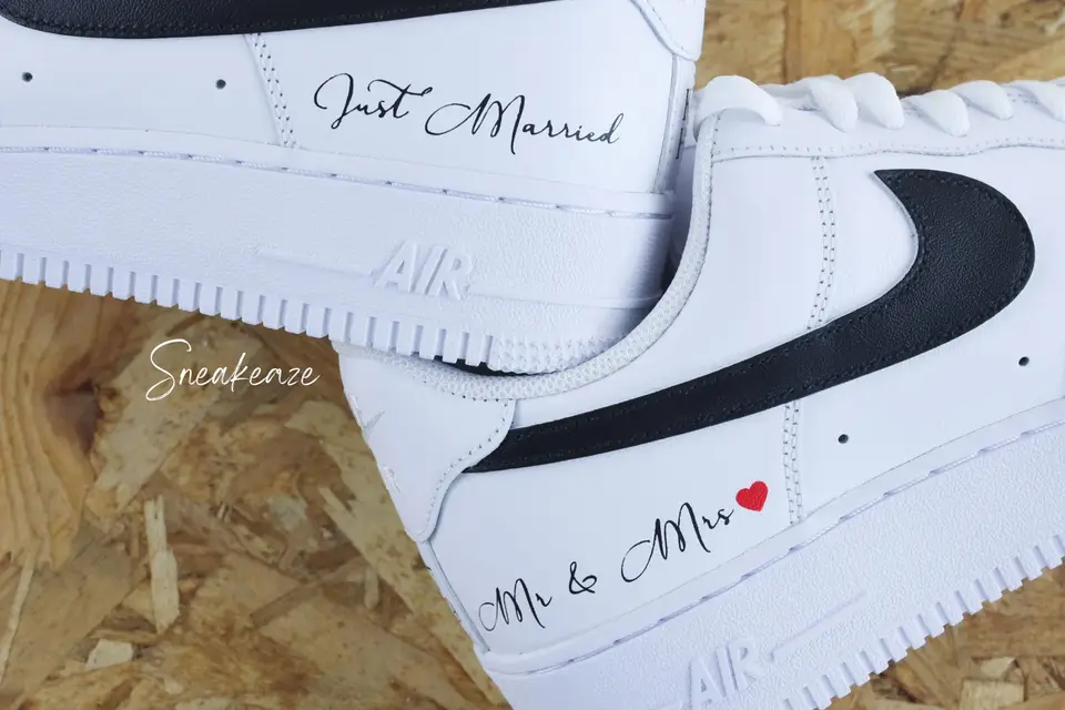 Sneakeaze Customs — photo 5