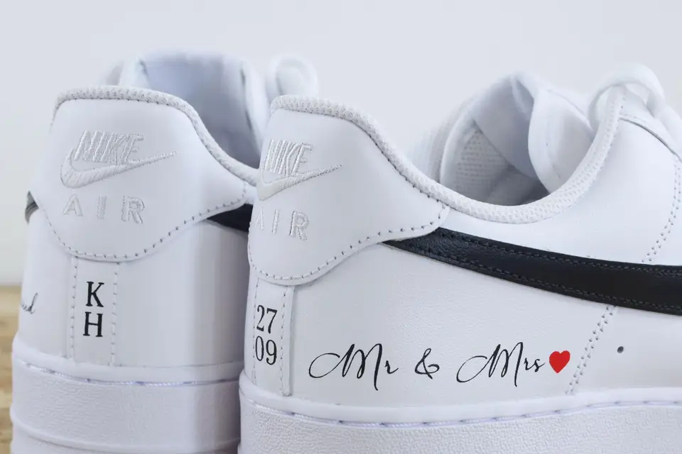 Sneakeaze Customs — photo 6