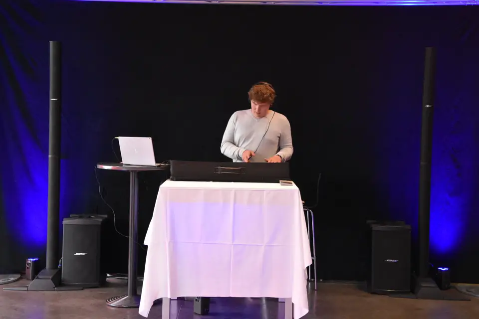 Mangabey — photo 3