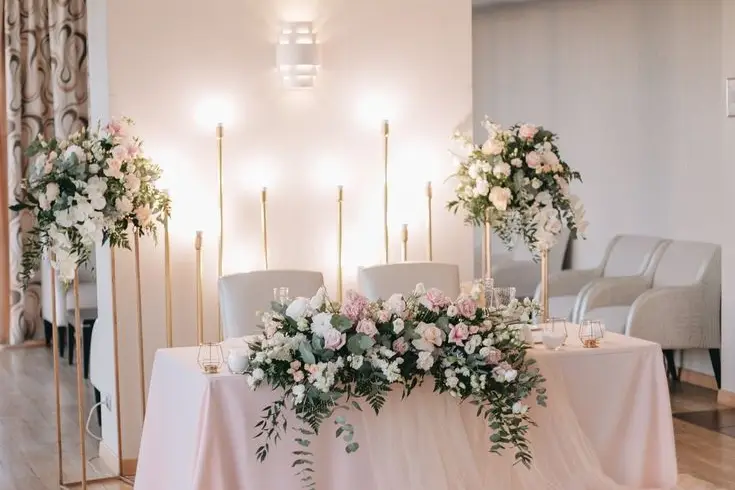 Royale Romance Wedding