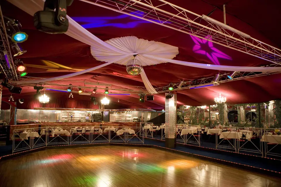 Le Tiffany — photo 3