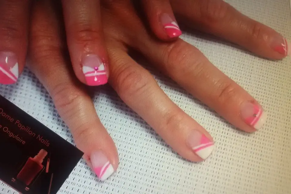 Belle Dame Papillon Nails — photo 8