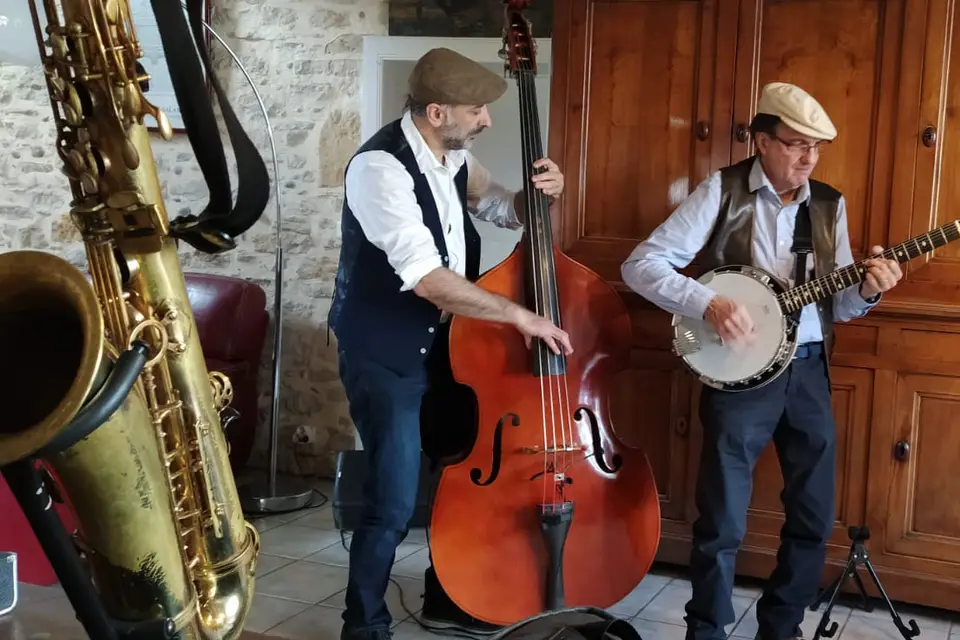 L'affaire Swing Trio — photo 3