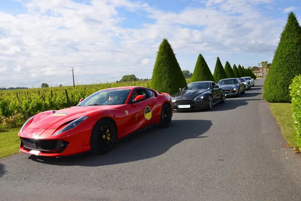 GT Inside — photo 3