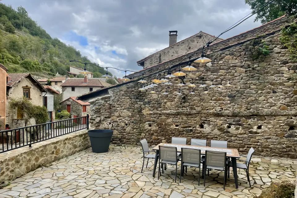 Gite de Blesle — photo 1