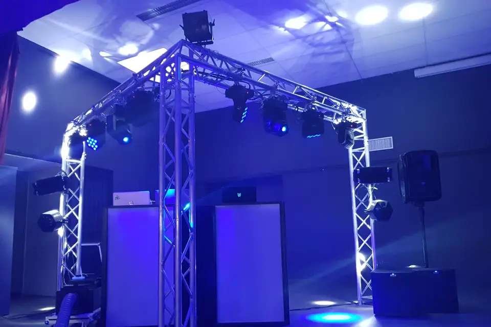 Electronic Audio — photo 2