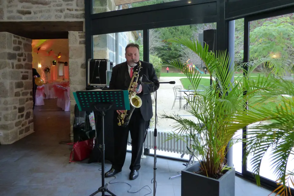 Saxmania Solo — photo 2