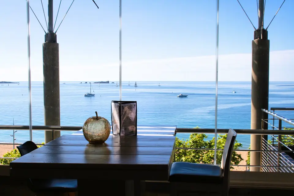 Sunset Rooftop — photo 6