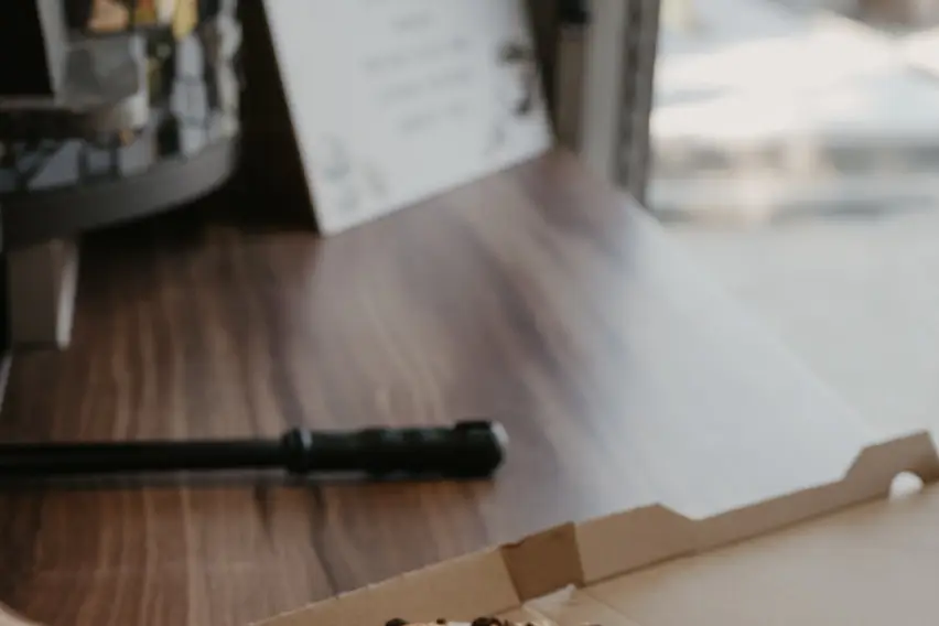 No Pineapple Pizza — photo 1