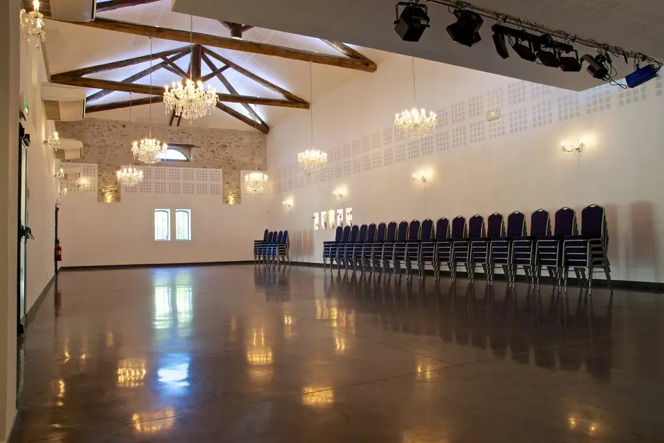 Le Mas de Laux — photo 8