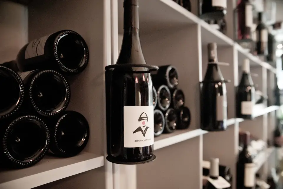 Vins d'une Oreille - Caviste — photo 3