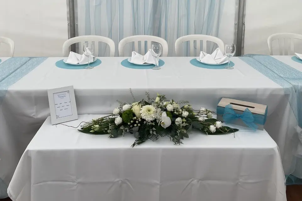 AT the party — photo 5