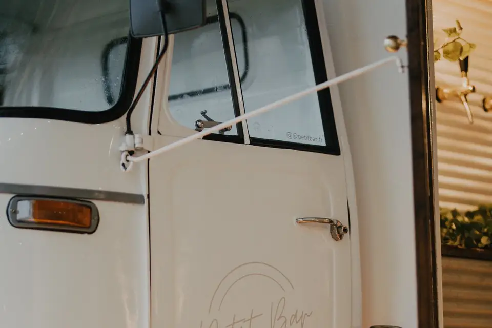 Petit Bar — photo 6